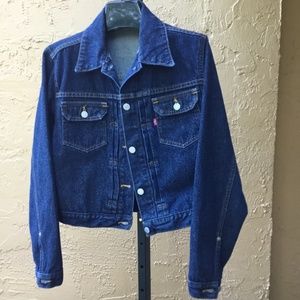 Authentic Levi’s Denim Jacket Size women’s Large